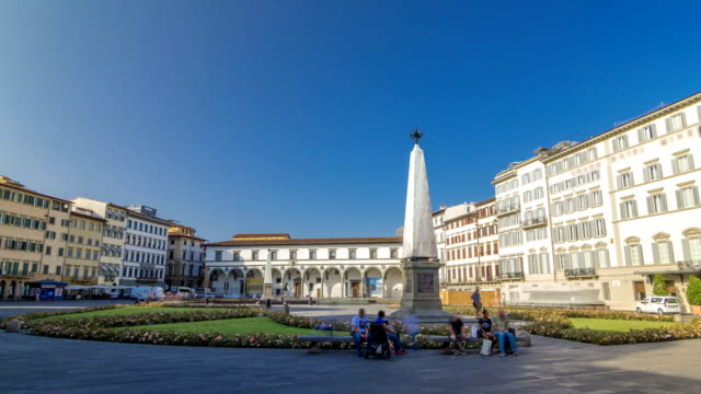 Blick-auf-öffentlichen-Platz-von-Santa-Maria-Novella-Timelapse-Hyperlapse---eines-der-wichtigeren-öffentlichen-Plätzen-in-Florenz
