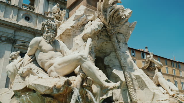 Steadicam-gedreht:-Brunnen-Vierströmebrunnen-auf-der-Piazza-Navona-in-Rom-Italien
