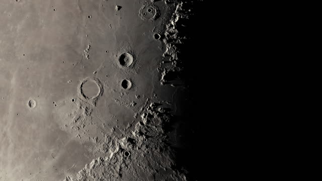 La-superficie-lunar