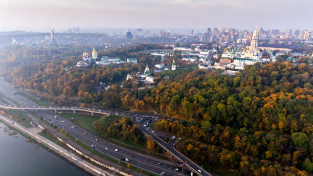 KIEV,-UKRAINE-October-19,-2017:-Flight-over-the-embankment-of-the-city-of-Kiev,-Ukraine