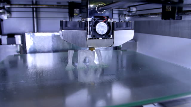 impresora-profesional-3d-en-funcionamiento
