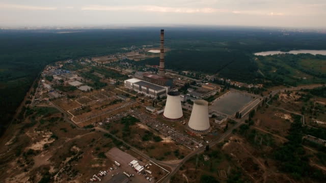 Old-thermal-power-station-creating-pollution-aerial