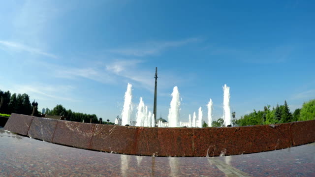 View-of-fountain-and-Victory-monument.-Victory-Park-on-the-Poklonnaya-Gora-(the-Poklonnay-Hill)