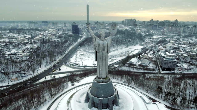 Kiev-City---the-capital-of-Ukraine.-Kyiv.-Mother-Motherland,-Kiev,-Ukraine