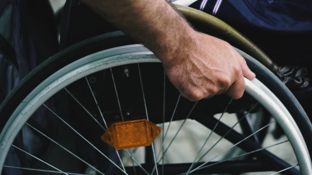 silla-de-ruedas.-Silla-de-ruedas-para-personas-con-discapacidad.