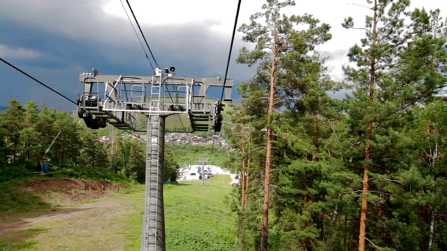 Cableway-Chairlift-in-the-summer,-Russia