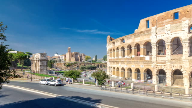 el-Coliseo-o-hyperlapse-Timelapse-Coliseum,-también-conocido-como-el-anfiteatro-Flavian-en-Roma,-Italia