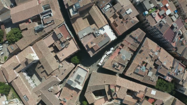 Top-view-of-roofs-in-old-Girona-town,-Catalonia