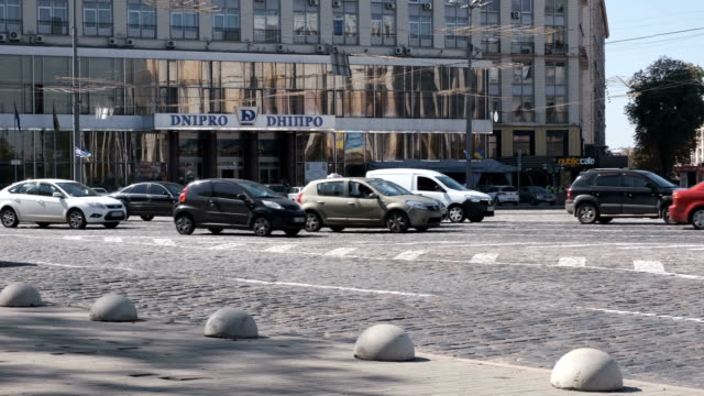 Stadt-Video-Clip-Autoverkehr-in-Kiew