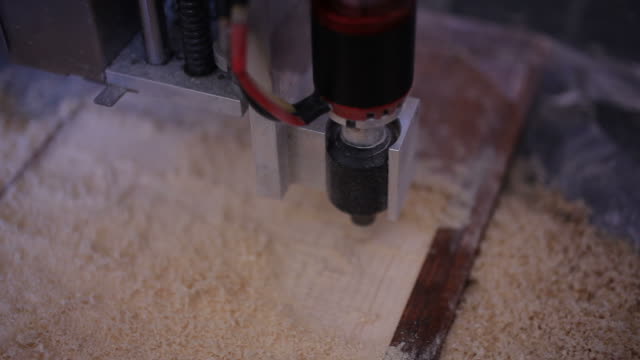 Maschinen-für-Holzschnitzerei