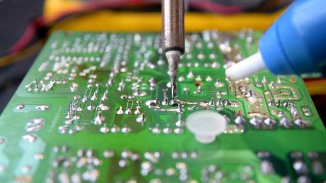 Repair-electronic-boards.