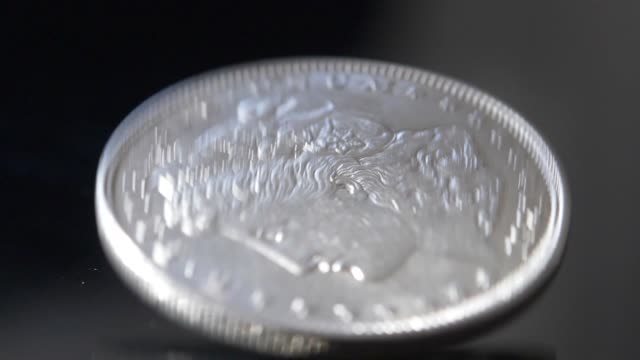 Spinning-American-Quarter-Münze-Zeitlupe-Closeup