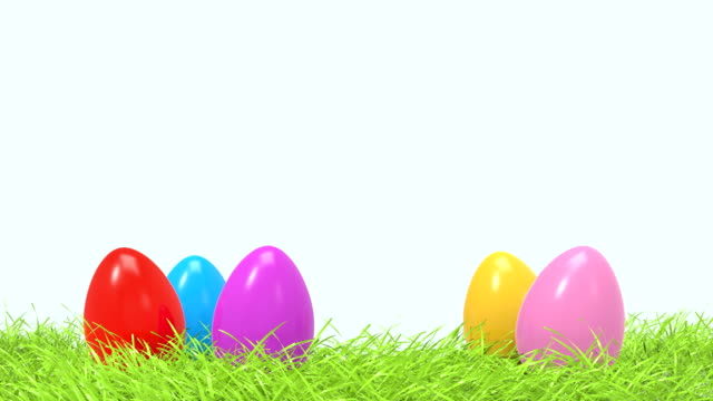 Coloridos-huevos-de-Pascua-en-hierba-de-primavera-verde-zoom-con-espacio-libre-y-vacío-de-diseño-o-texto