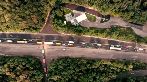 Aerial-shot-of-the-road-with-traffic-in-the-Kyiv