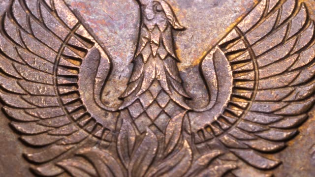 Nahaufnahme-von-sehr-alten-Münzen