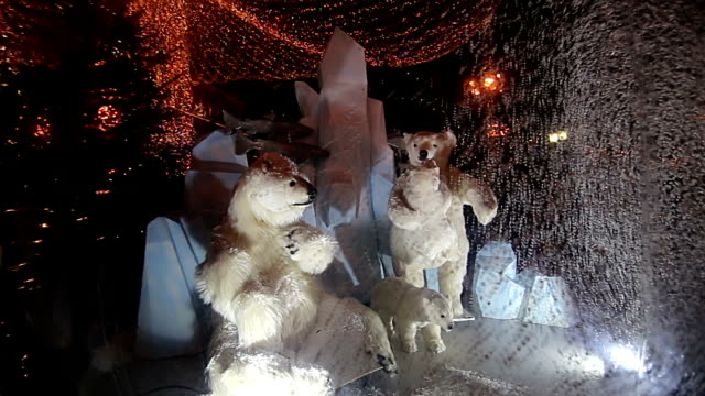 Weihnachten-und-Neujahr-Urlaub-Beleuchtung-im-Stadtzentrum-von-Moskau-auf-Tverskaya-Quadrat-(nachts),-Russland