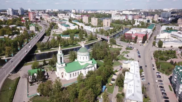 Picturesque-panorama-of-ancient-Russian-city-of-Oryol