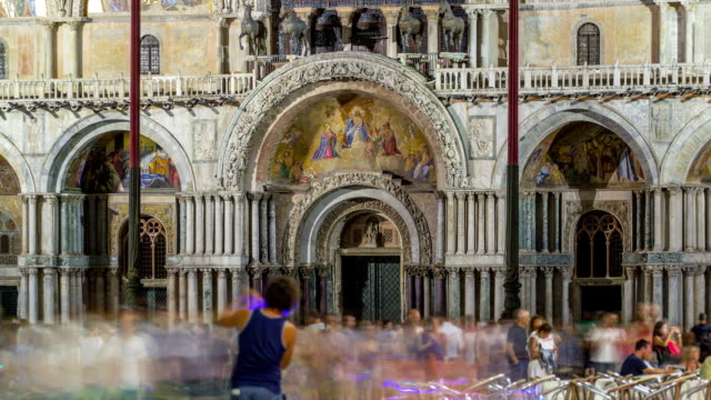 Entrance-to-Basilica-of-St-Mark-night-timelapse.-It-is-cathedral-church-of-Roman-Catholic-Archdiocese-of-Venice