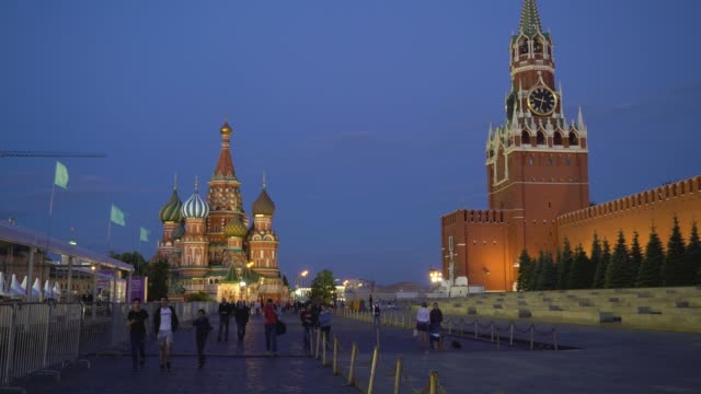 Night-view-of-the-illuminated-Spasskaya-tower-and-Cathedral-of-St.-Basil