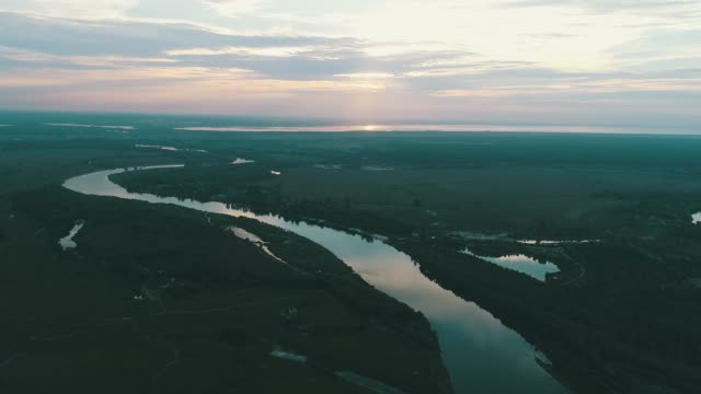 Aerial-View.-Flying-over-the-beautiful-River.-Aerial-camera-shot.-Landscape-panorama.