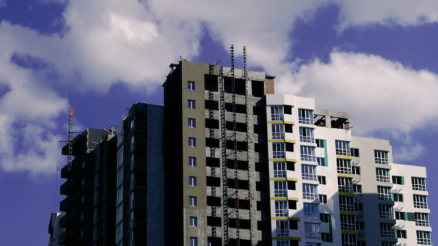 Edificios-nuevos.-Construcción-de-un-nuevo-edificio-residencial.-Ucrania.-Kiev
