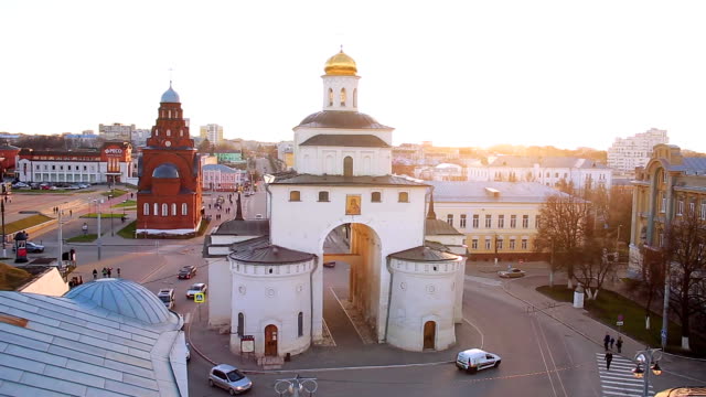 vista-aérea-famoso-Golden-gate-en-Vladimir,-Rusia