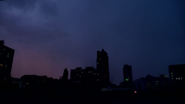 Bad-weather,-rain,-rain,-evening-city,-thunderstorm,-lightning-concept.-50-fps
