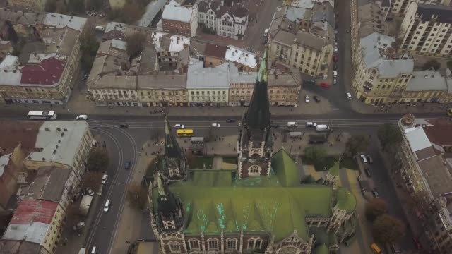 Luftaufnahme-der-Olha-und-Elizabeth-Kirche