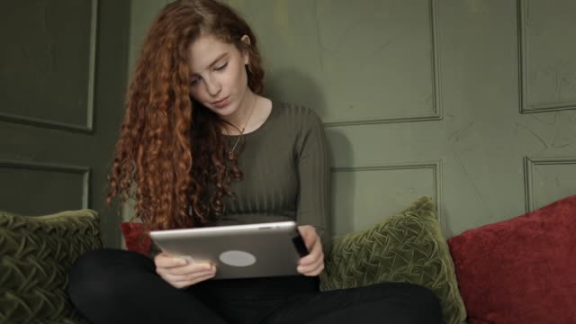 Girl-Using-Tablet