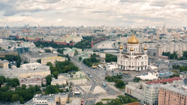 Christ-Erlöser-Kathedrale-und-Moskauer-Kreml