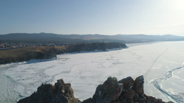 Olkhon-Island-Lake-Baikal-Winter-landscape