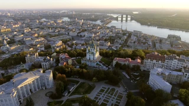 Kiev-city-center-aerial-sightseeing.-Central-part-of-the-Ukrainian