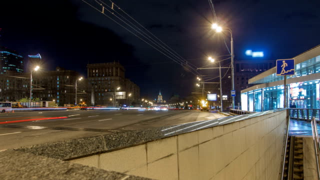 Automobile-traffic-on-Kutuzov-Avenue-timelapse-hyperlapse-in-Moscow