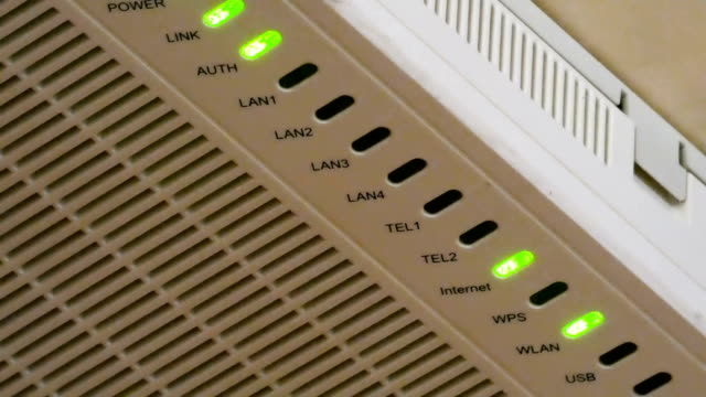 Grüne-LED-Blaulicht-auf-router