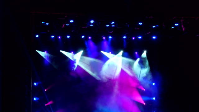 Colorful-stage-lights-at-concert.