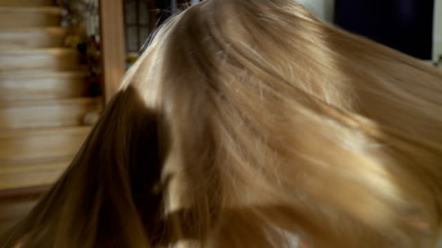 Funny-girl-move-her-long-hair