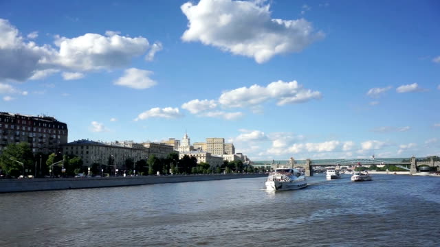 Moscow---River-Traffic-On-Summer