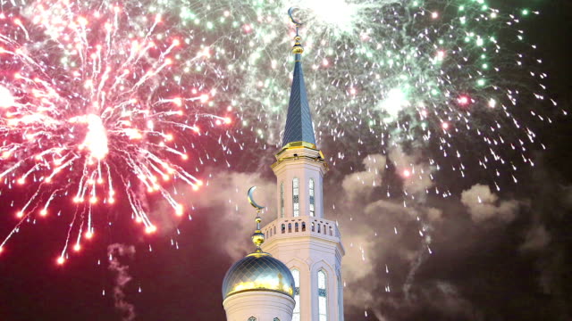 Moscow-Cathedral-Mosque-and-fireworks,-Russia----the-main-mosque-in-Moscow,-new-landmark