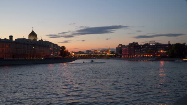 Moskwa-Fluss-am-Abend