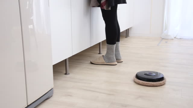 Robot-vacuum-cleaner