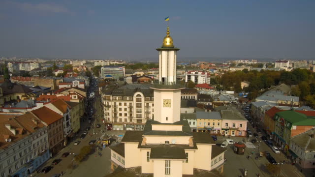 The-historic-center-of-Ivano-Frankivsk-city,-Ukraine,-with-city-hall-building.