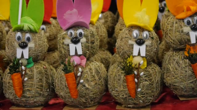 Conejos-de-Pascua-decoración.