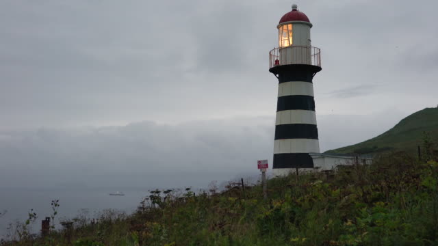 Petropavlovsk-Lighthouse-on-Pacific-Coast-of-Kamchatka-Peninsula