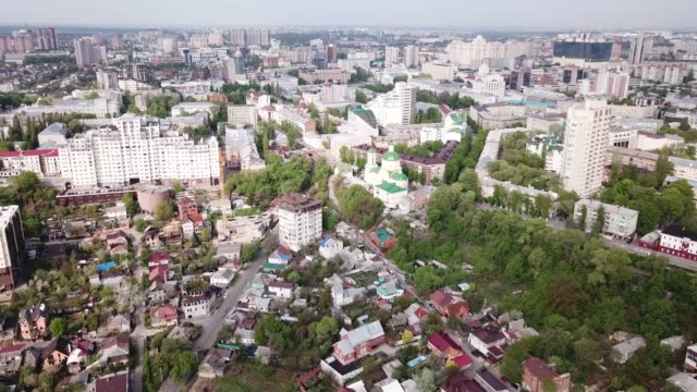 historic-center-and-modern-residential-areas-of-Voronezh