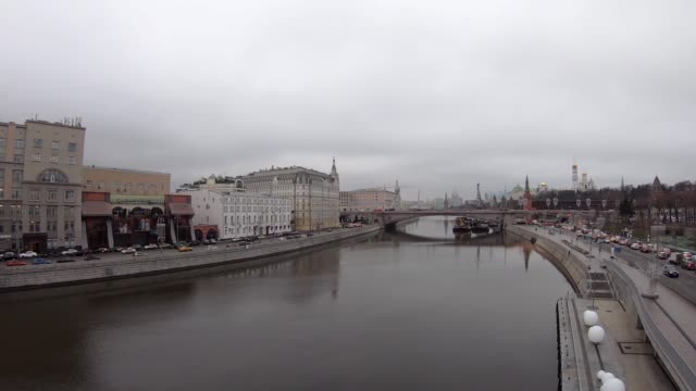 Zeitrafferblick-auf-den-Moskauer-Kreml-und-historische-Gebäude-auf-dem-Roten-Platz.-beliebter-Touristenort