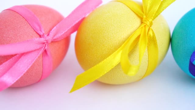 colored-Easter-eggs-with-ribbons