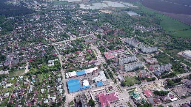 Luftaufnahme-der-russischen-Kleinstadt-Ozyory