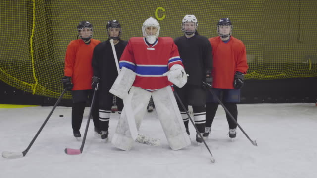 Miembros-del-Equipo-Femenino-de-Hockey