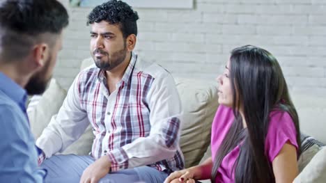 Couple-Arguing-during-Family-Psychotherapy
