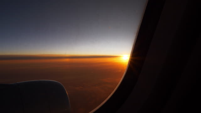 sol-del-atardecer-avión-ligero-ventana-asiento-ala-vista-k-4-china